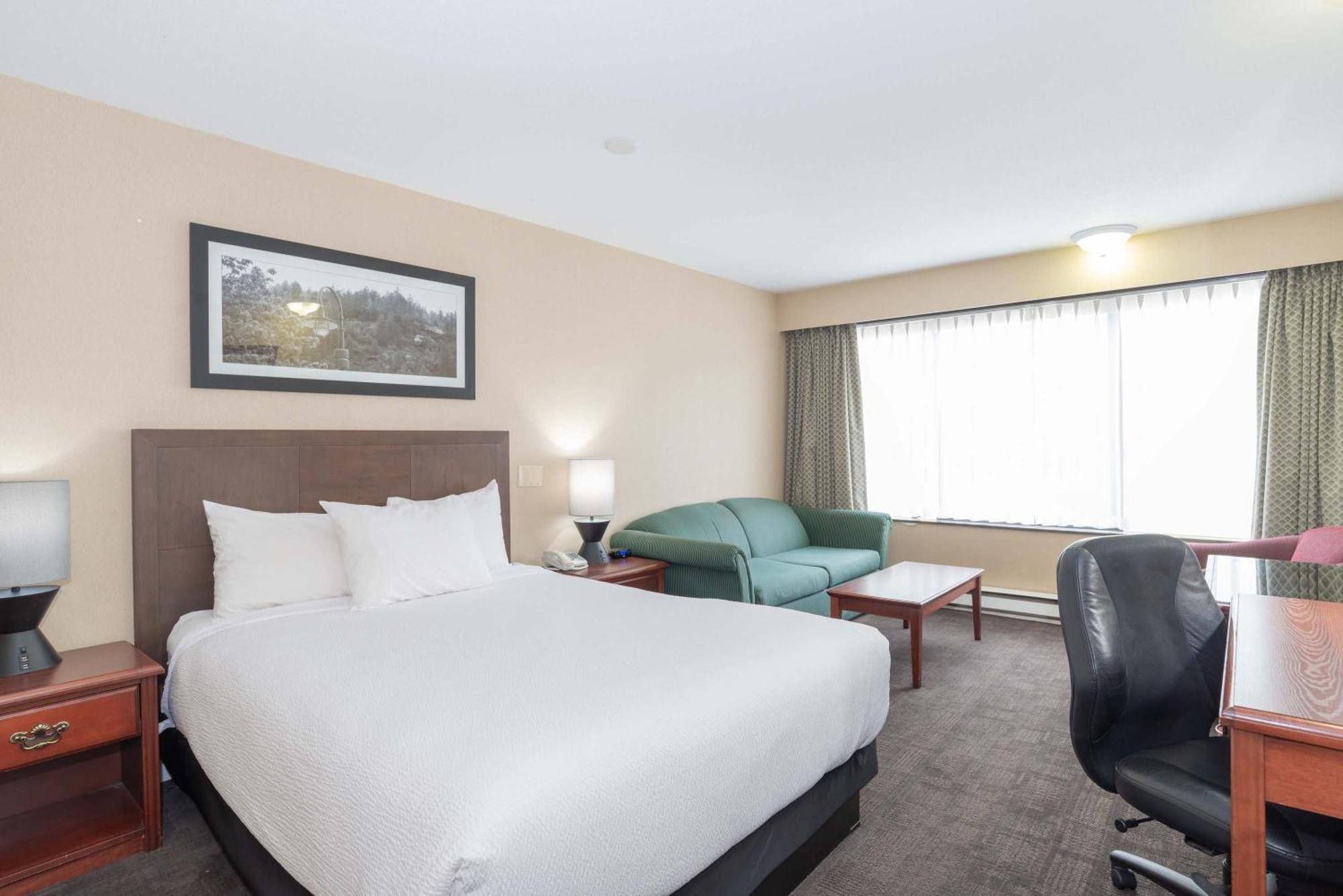Sandman Hotel קסטלגאר מראה חיצוני תמונה