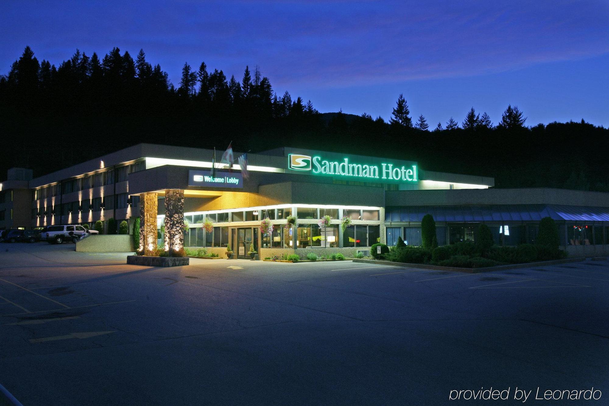 Sandman Hotel קסטלגאר מראה חיצוני תמונה
