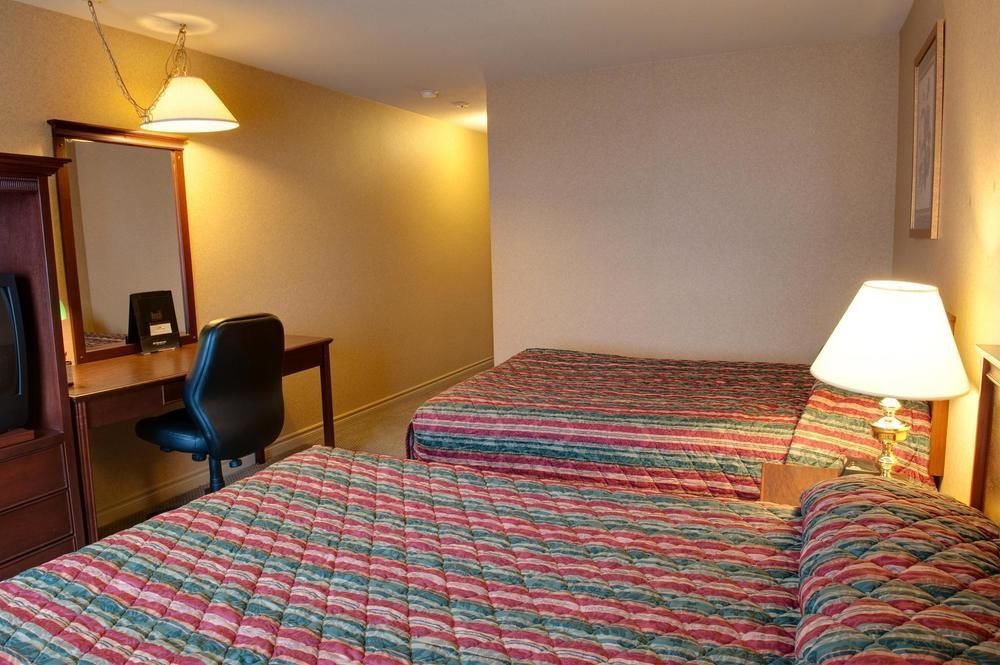 Sandman Hotel קסטלגאר מראה חיצוני תמונה